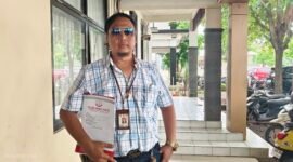 filter: 0; fileterIntensity: 0.000000; filterMask: 0; captureOrientation: 0;
hdrForward: 6; shaking: 0.000000; highlight: 1; algolist: 0;
multi-frame: 1;
brp_mask: 8;
brp_del_th: 0.0034,0.0000;
brp_del_sen: 0.1500,0.0000;
delta:1;
bokeh:1;
ispap:1;
papproctime: 2026:02:25 11:59:28;
module: photo;hw-remosaic: false;touch: (-1.0, -1.0);sceneMode: 7864320;cct_value: 0;AI_Scene: (0, 0);aec_lux: 215.0;aec_lux_index: 0;albedo:  ;confidence:  ;motionLevel: 0;weatherinfo: null;temperature: 31;zeissColor: bright;